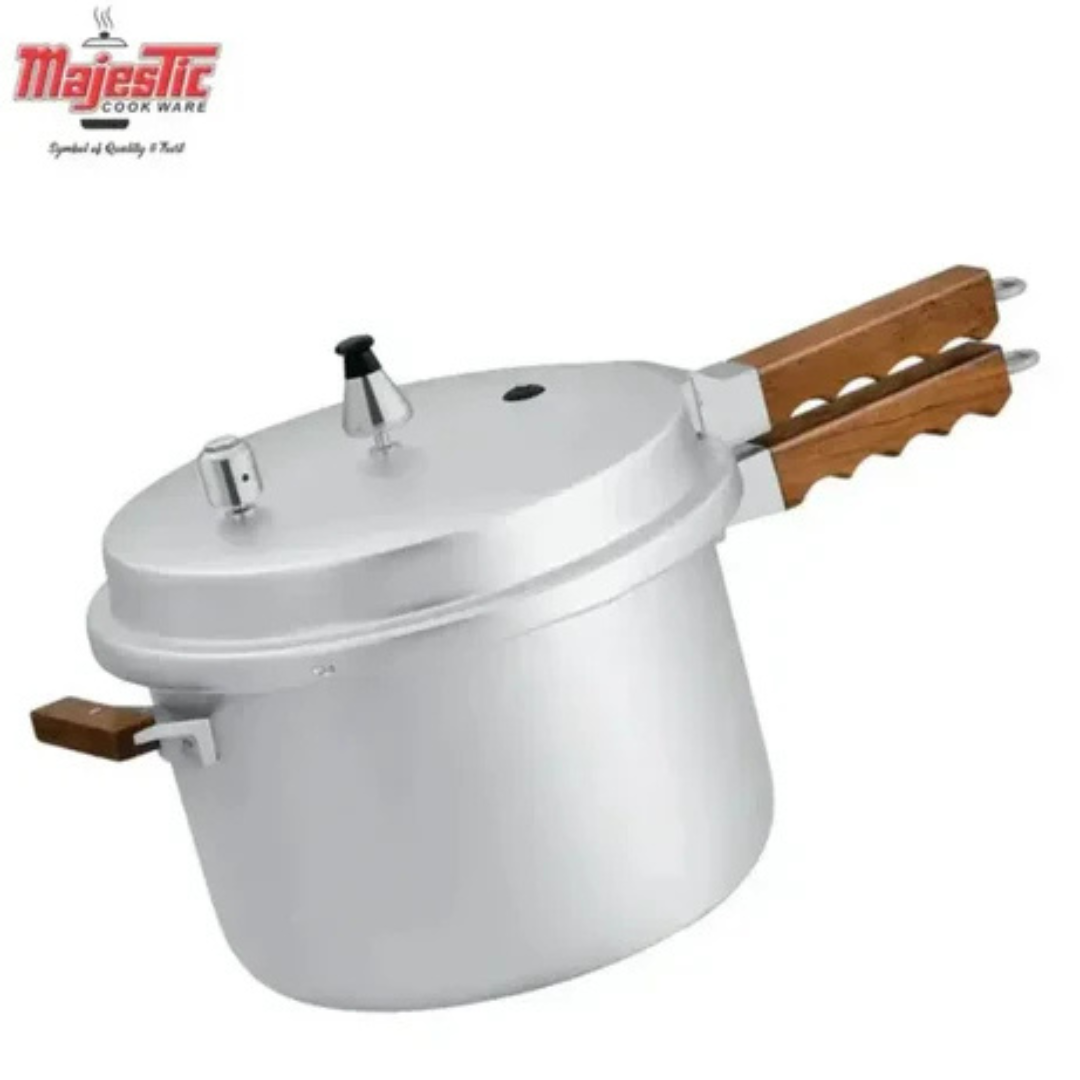 Majestic Woodco Pressure Cooker 11 LTR